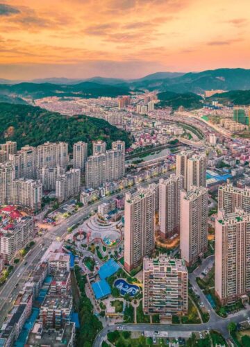 三明城市的邊界，不是水泥與鋼筋，而是樹冠與山嶺。森林是三明綠色基因